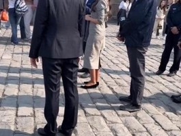 武契奇夫人谈在长城感受：忍不住落泪